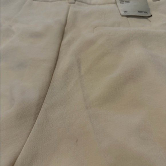 Aritzia The Effortless Pant™ - Crepette™ in Light Birch SZ 10 - Picture 10 of 10